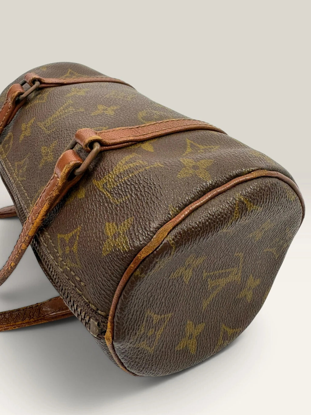 Louis Vuitton Papillon 30 handbag brown monogram canvas with natural leather trim and handles.
