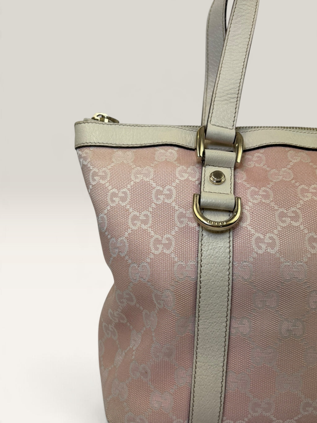 Gucci Abbey pink and beige GG canvas tote bag with leather trim - image 2 of 20