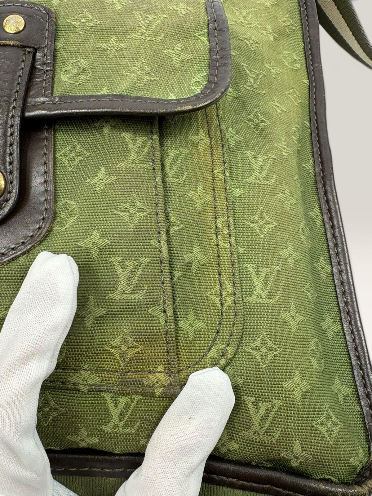 Louis Vuitton Mary Kate green Mini Lin Monogram messenger bag - image 10 of 17